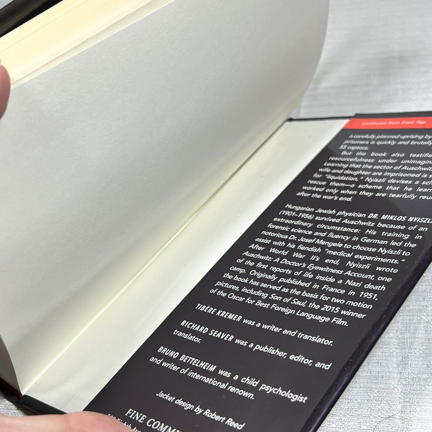 Auschwitz Foreword by Bruno Bettelheim - Book