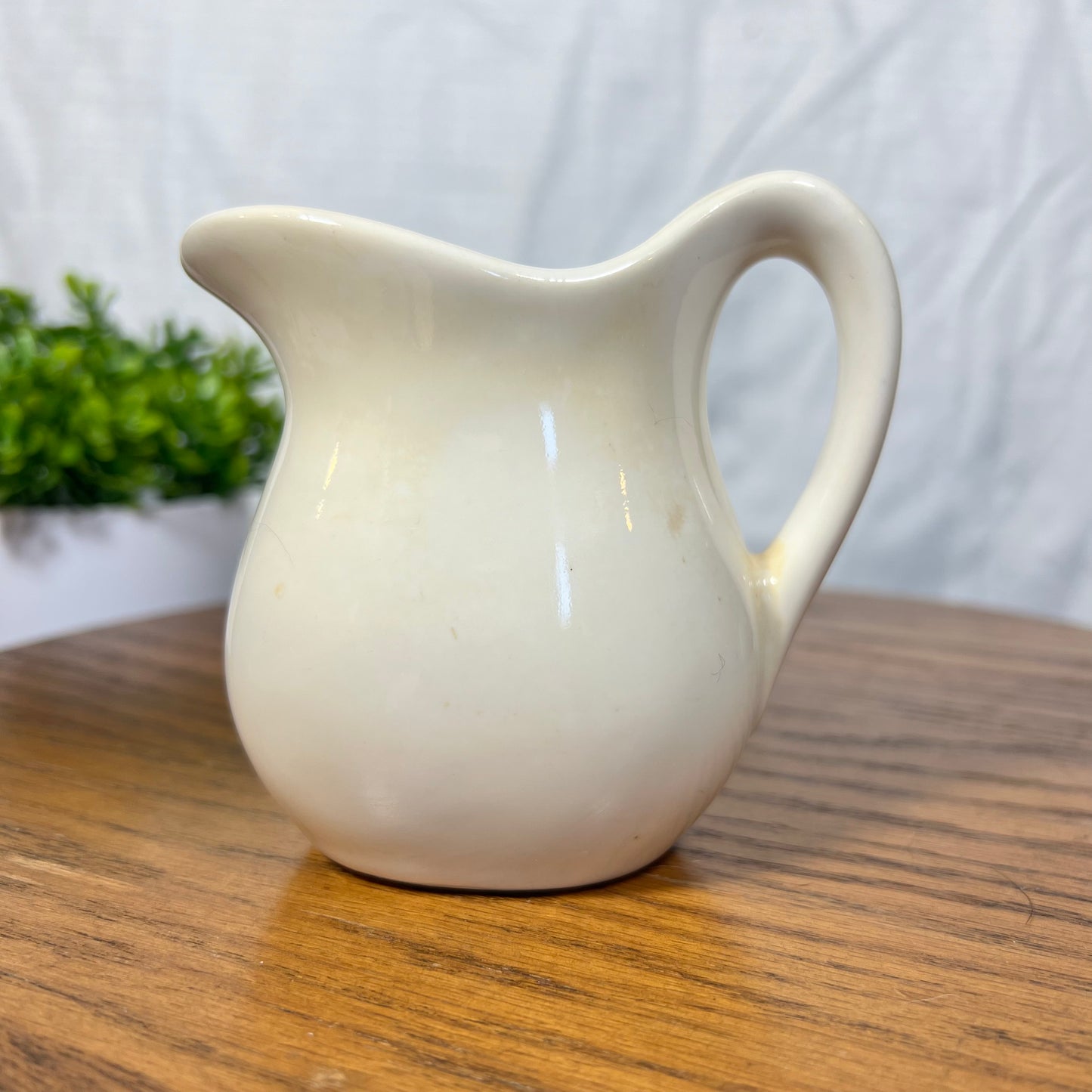 Vintage USA Colonial Couple Mini Pitcher/Creamer