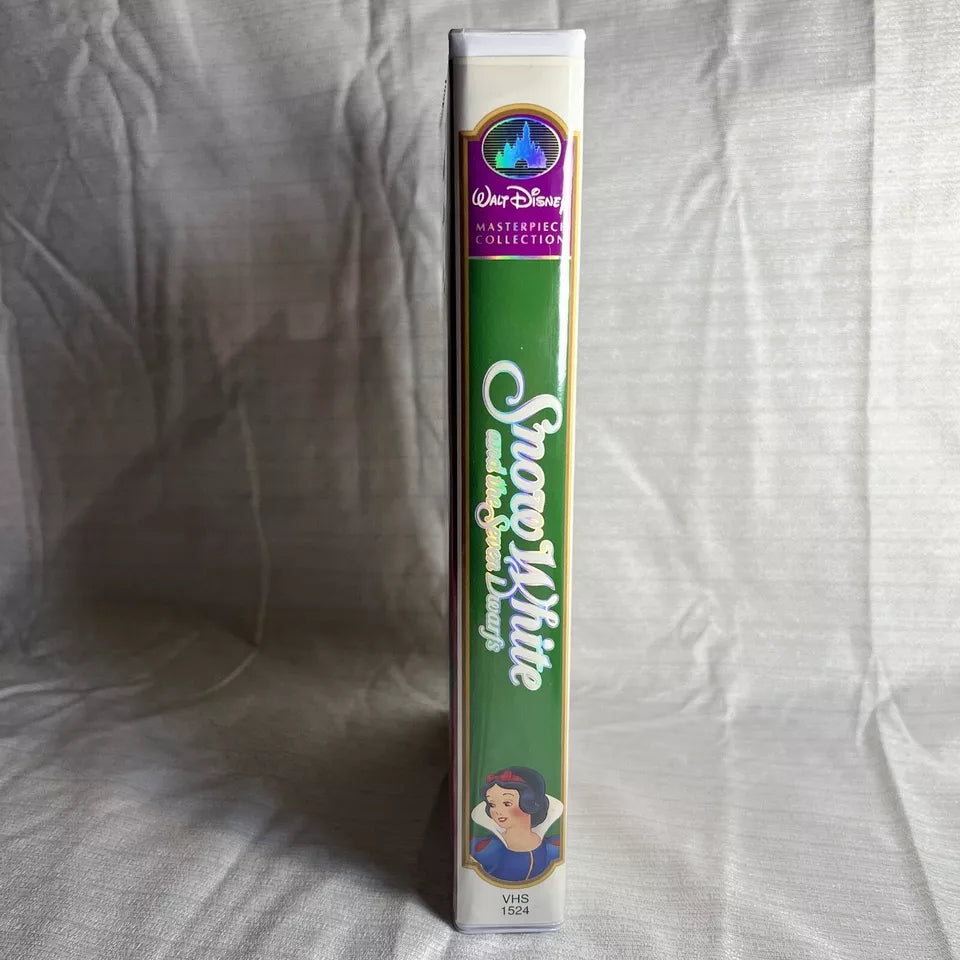 Snow White And The Seven Dwarfs (VHS)