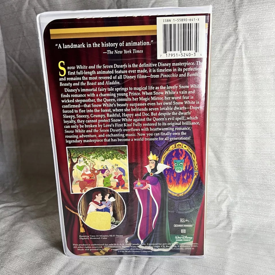 Snow White And The Seven Dwarfs (VHS)