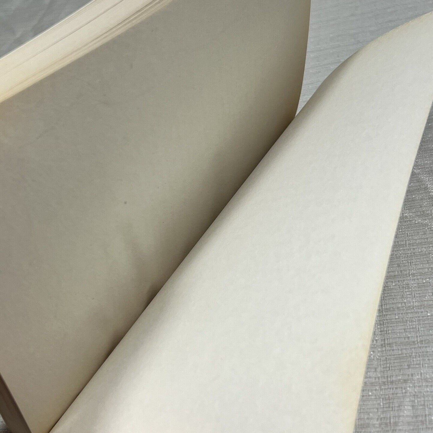 A Series of Unfortunate Events Volume 4 The Miserable Mill - Book