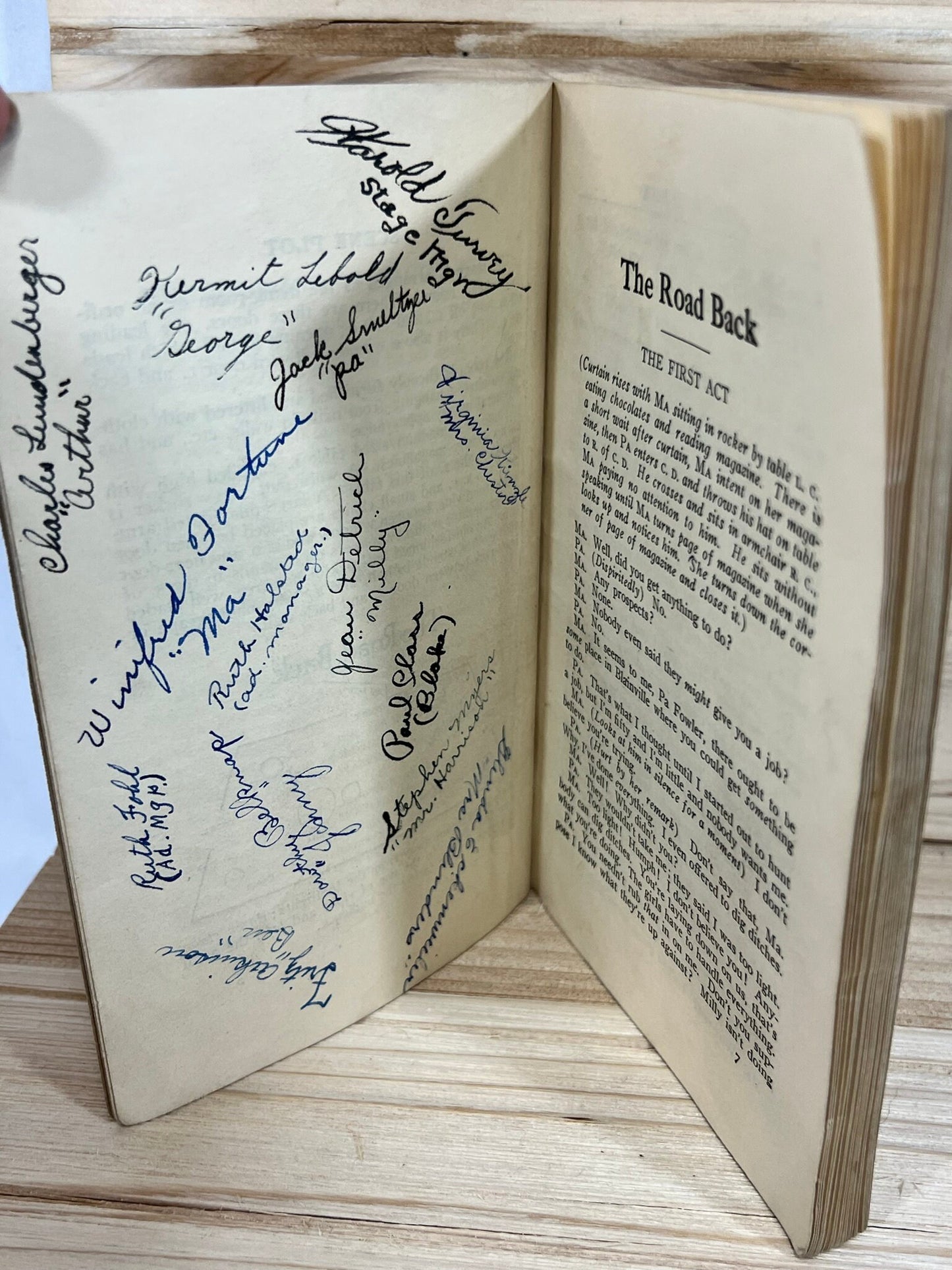 Baker's All Star Series The Road Back by Joseph Carlton play book - script - Baker's Edition of Plays - 1928 - Signed by cast