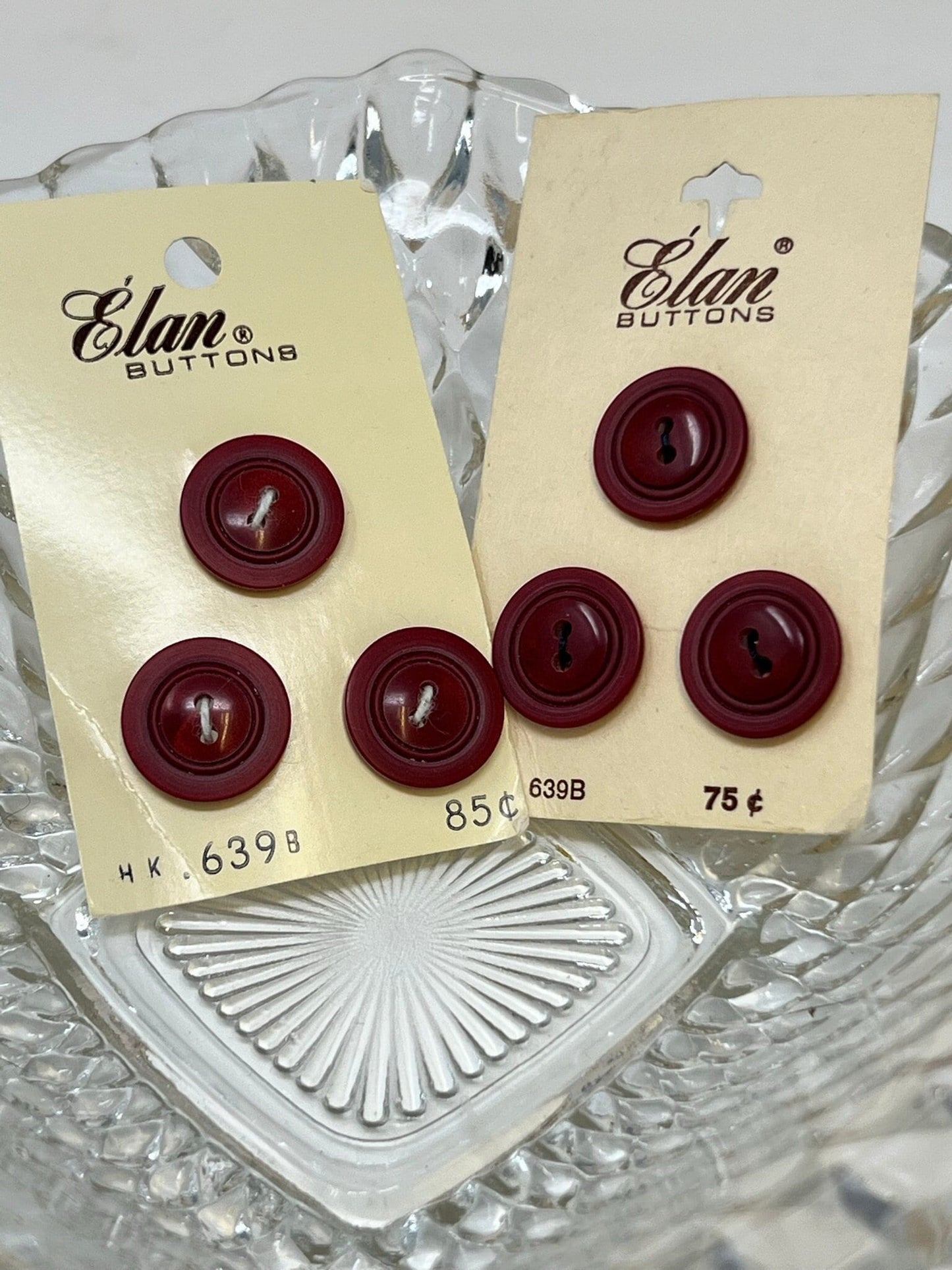 Button Pack #26 - Red Vintage Buttons - 2 Holes - 6 Buttons - Elan Buttons - HK 639B size 28 3/4" - On cards, none missing
