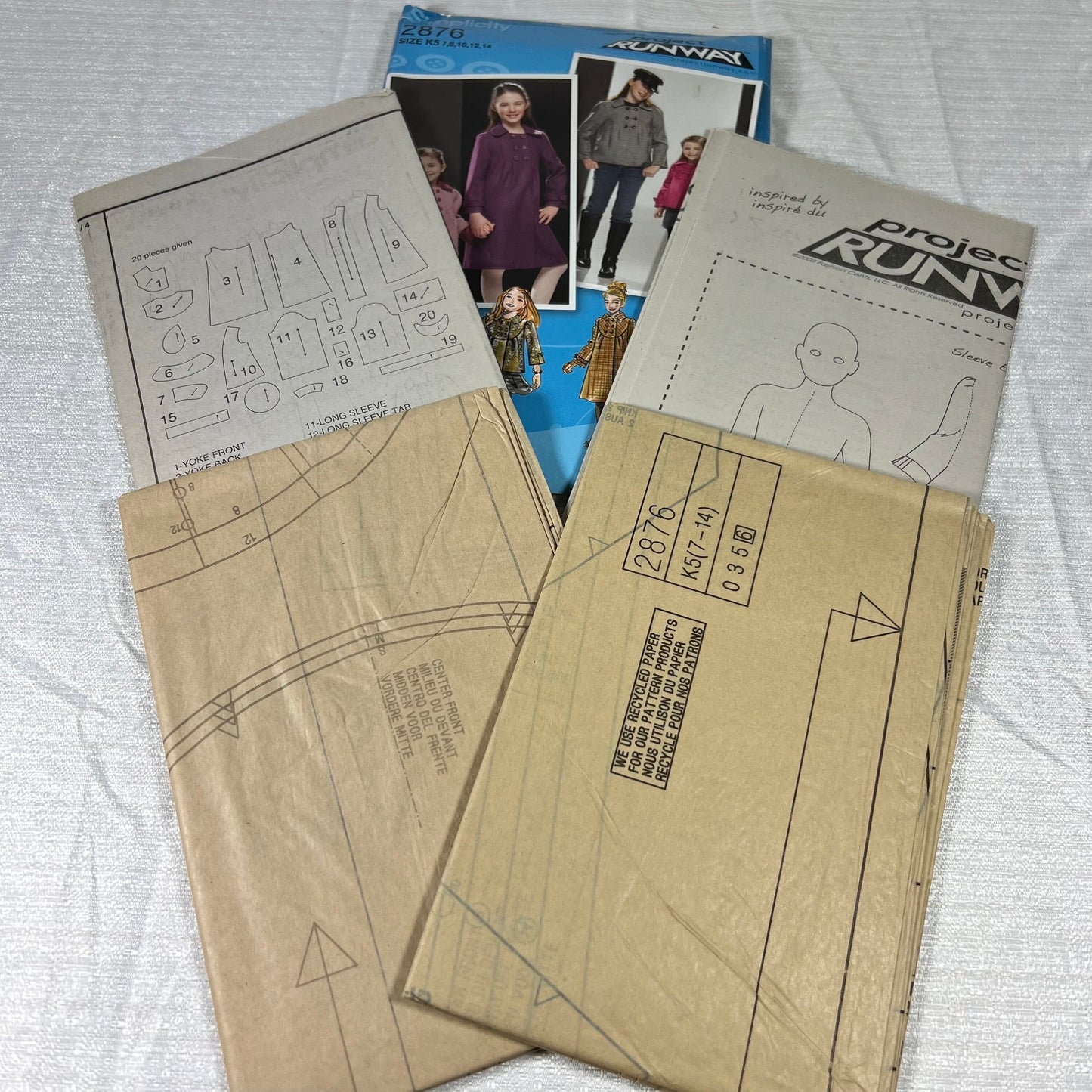 Simplicity 2876 Sewing Pattern size K5 7, 8, 10, 12, 14 - uncut