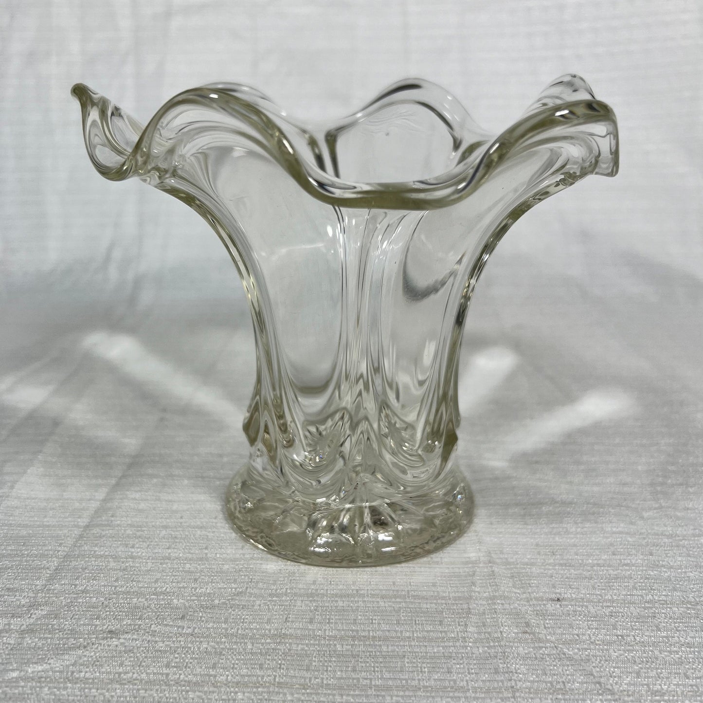 Vintage Heisey Glass Swung/Ruffled Crystal Vase