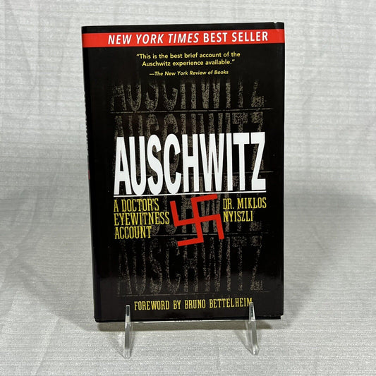 Auschwitz Foreword by Bruno Bettelheim - Book