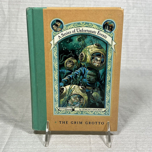 A Series of Unfortunate Events Volume 11 The Grim Grotto - Book