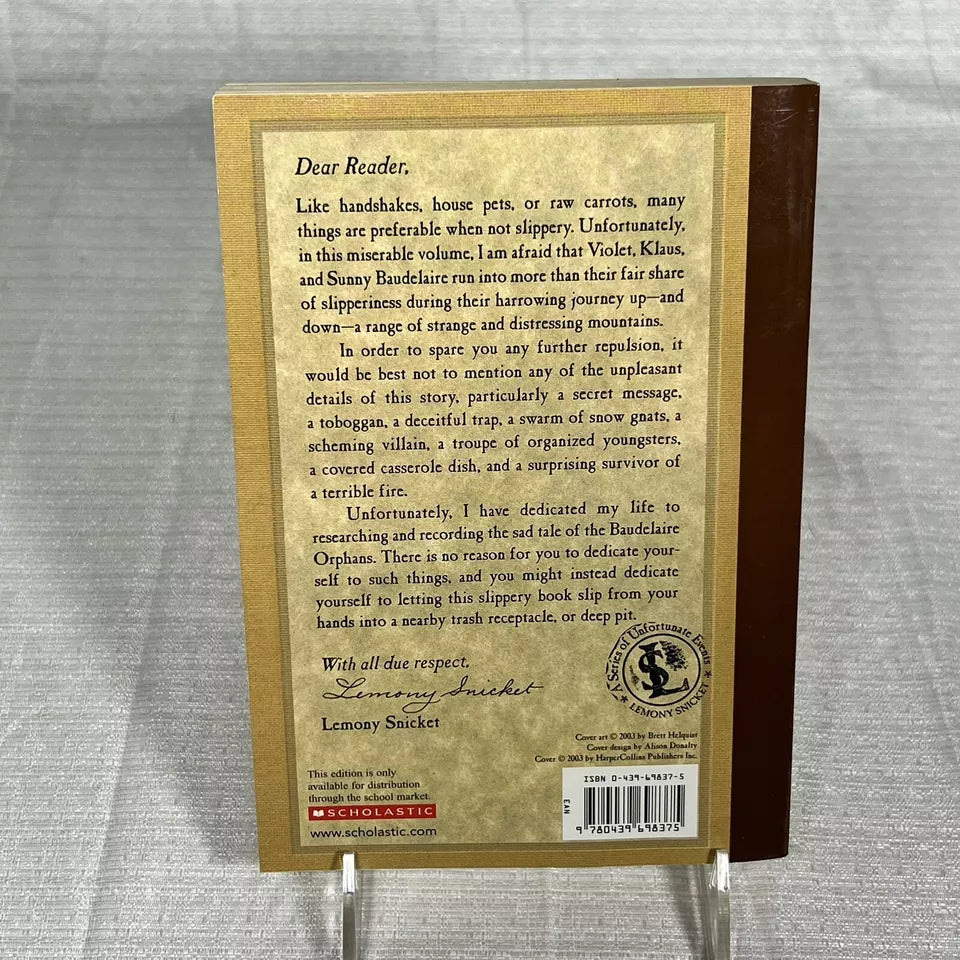 A Series of Unfortunate Events Volume 10 The Slippery Slope - Book