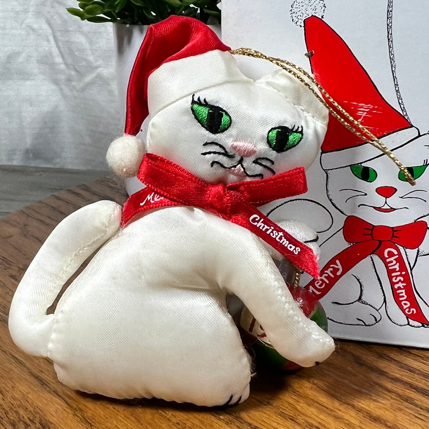 Fancy Feast Russ 1992 Cat Christmas Ornament