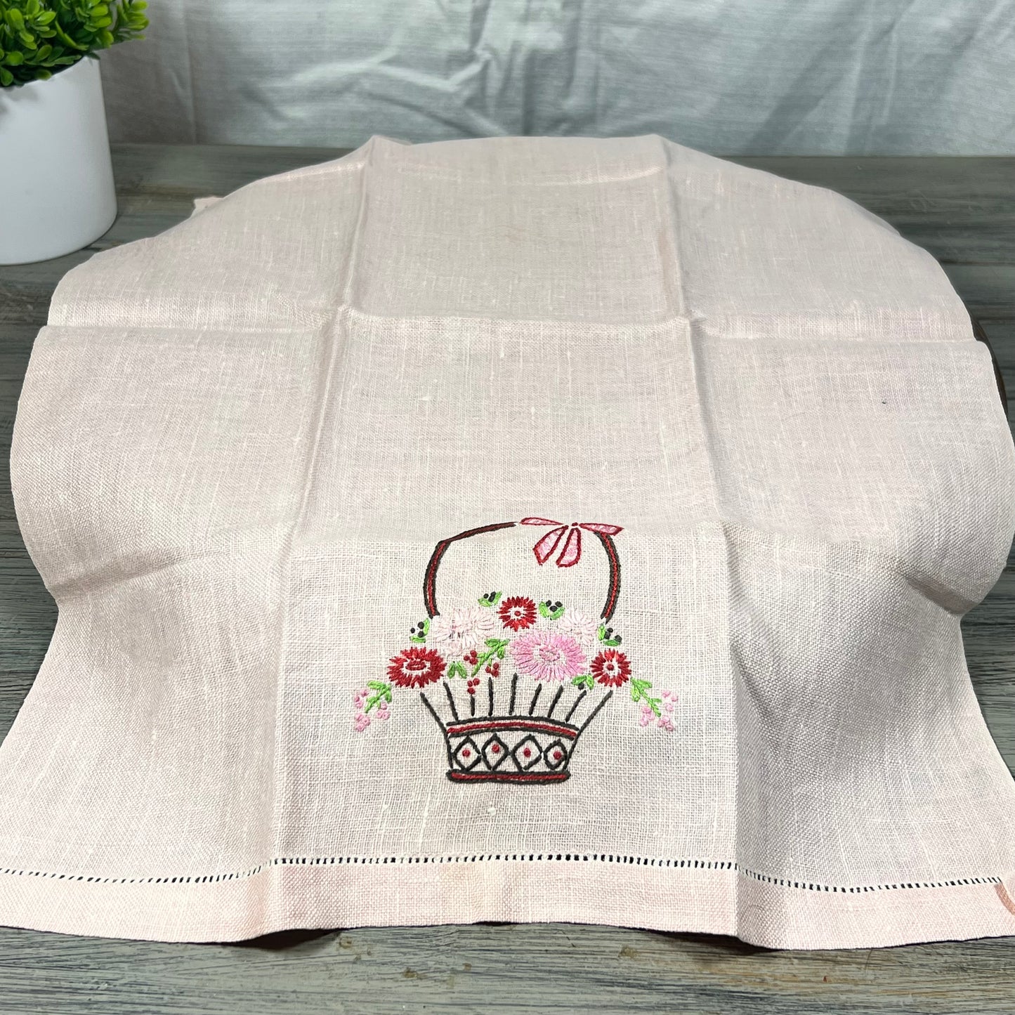 Vintage Embroidered Pink Flower Basket Linen Tea Towel