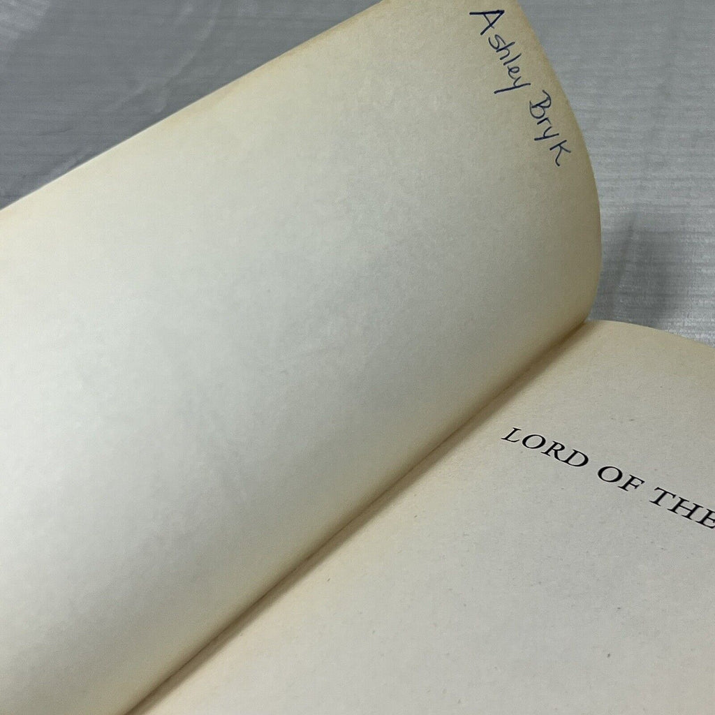 Lord of The Flies by William Golding - Book