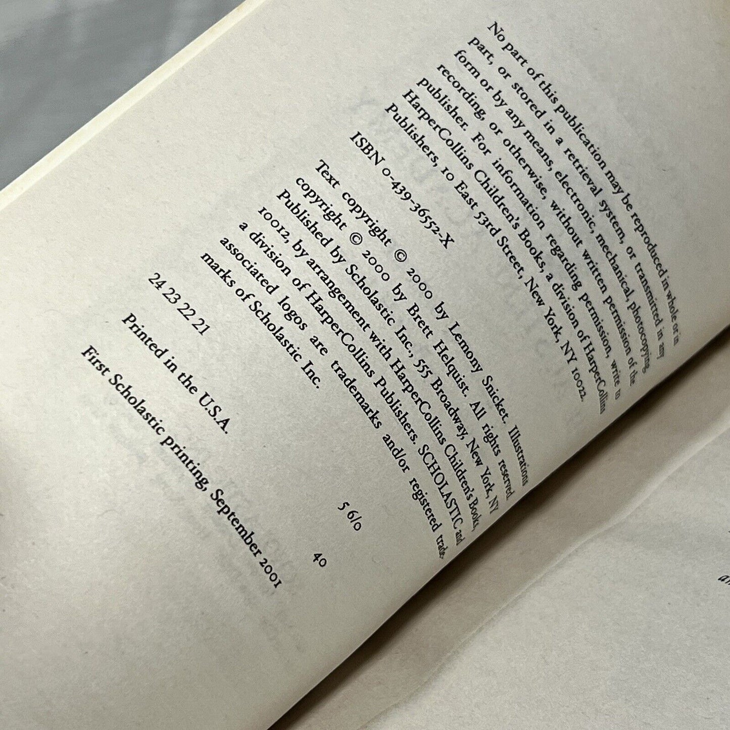 A Series of Unfortunate Events Volume 5 The Austere Academy - Book