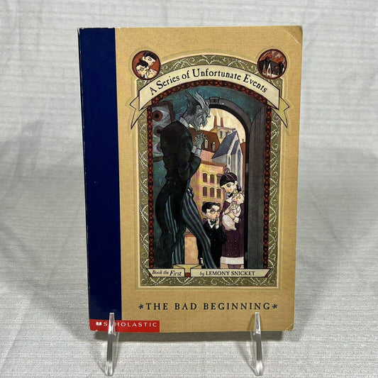 A Series of Unfortunate Events Volume 1 The Bad Beginning - Book