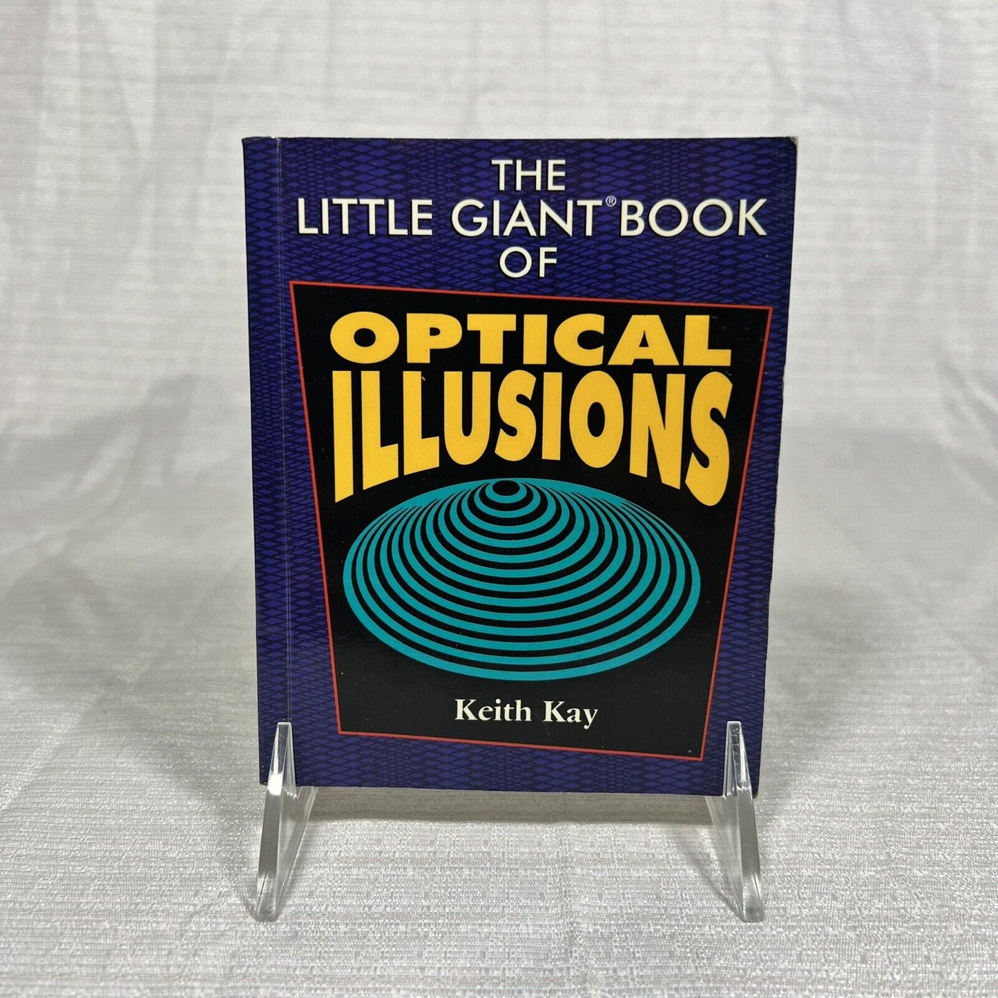 The Little Giant Book of Optical Illusions by Keith Kay - Book