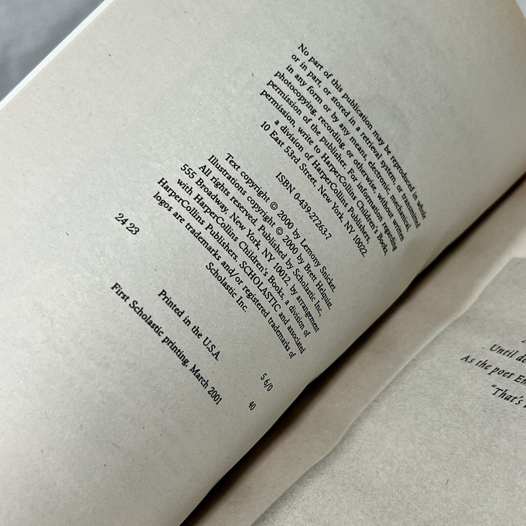 A Series of Unfortunate Events Volume 4 The Miserable Mill - Book