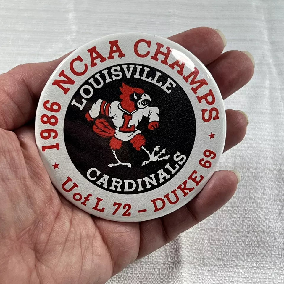 VINTAGE 1986 NCAA Champs Lousville Cardinals Button