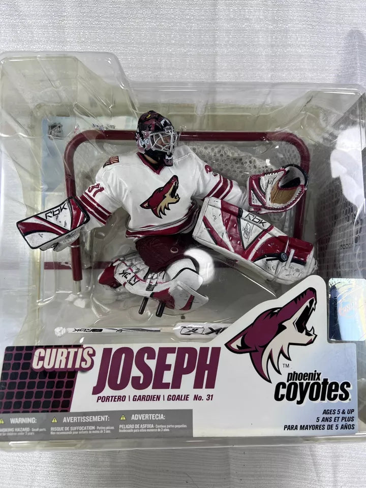 McFarlane 2007 Curtis Joseph Phoenix Coyotes NHL series 14 (rare piece)