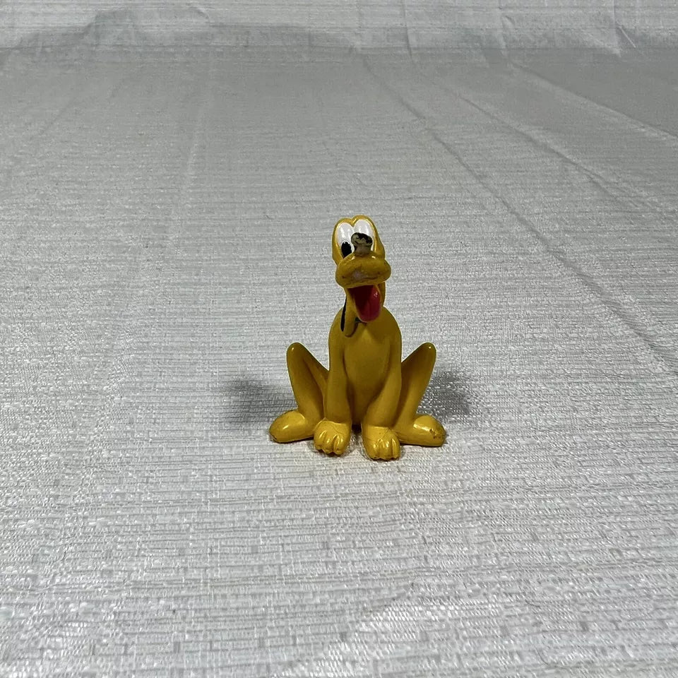 Disney Just Play Pluto Sitting 2.5"  Vinyl Figure