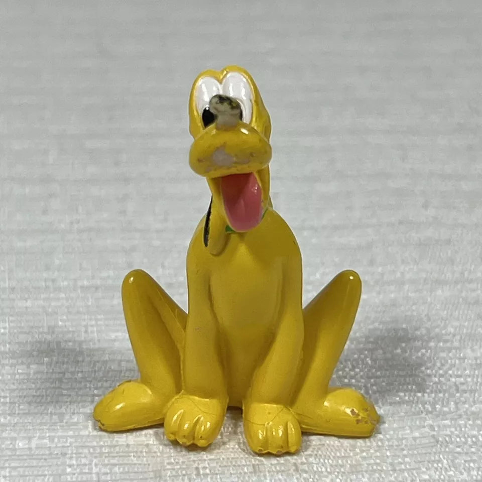 Disney Just Play Pluto Sitting 2.5"  Vinyl Figure