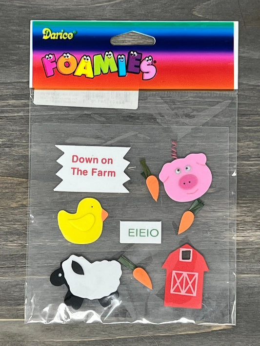 Darice Foamies - Down on the Farm - EIEIO - Foam Stickers - 9 Pieces - 2005 - Scrapbooking - kids crafts - journaling - card making - pigs