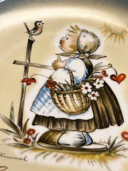 Mothers Day 1975 "Message of Love" By Sister Bertha Hummel Plate W. Germany