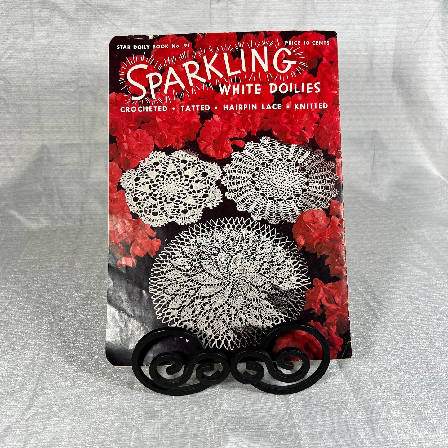 Star Doily Book #91 Sparkling White Doilies - 1952 The American Thread Company