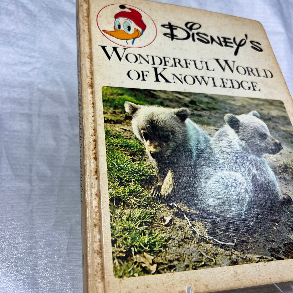 Disney’s Wonderful World of Knowledge 1 1971 The Danbury Press