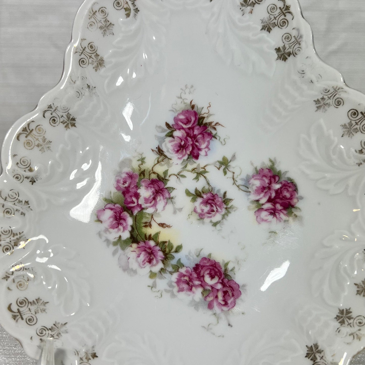 Floral Leaf Trinket Dish with Gold Trim