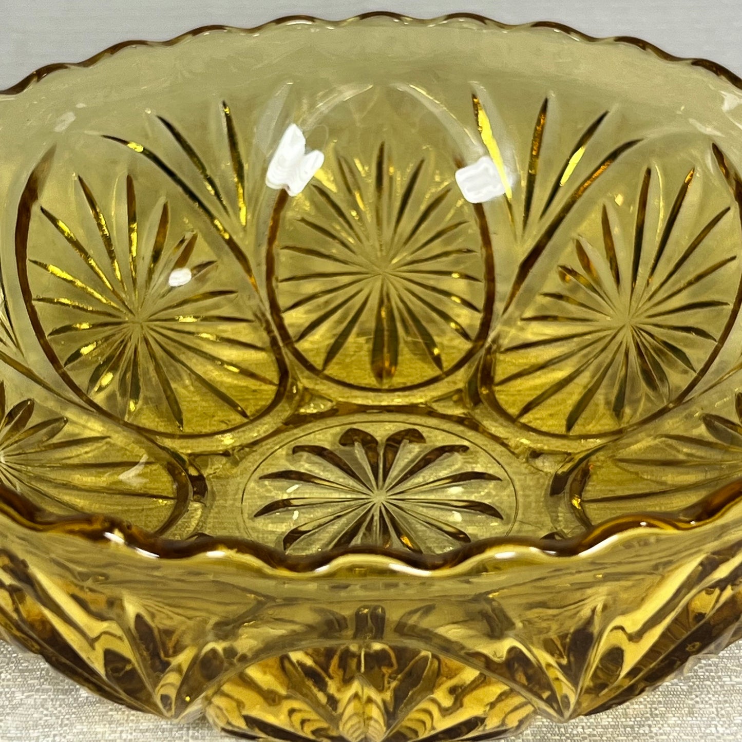 Vintage Anchor Hocking Starburst Pattern Serving Bowl - Amber Glass