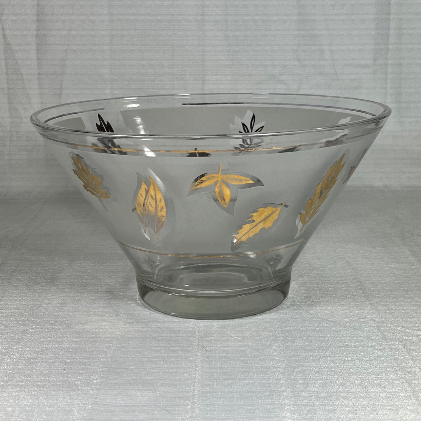 Libbey Frosted Golden Foliage Chip Bowl - vintage