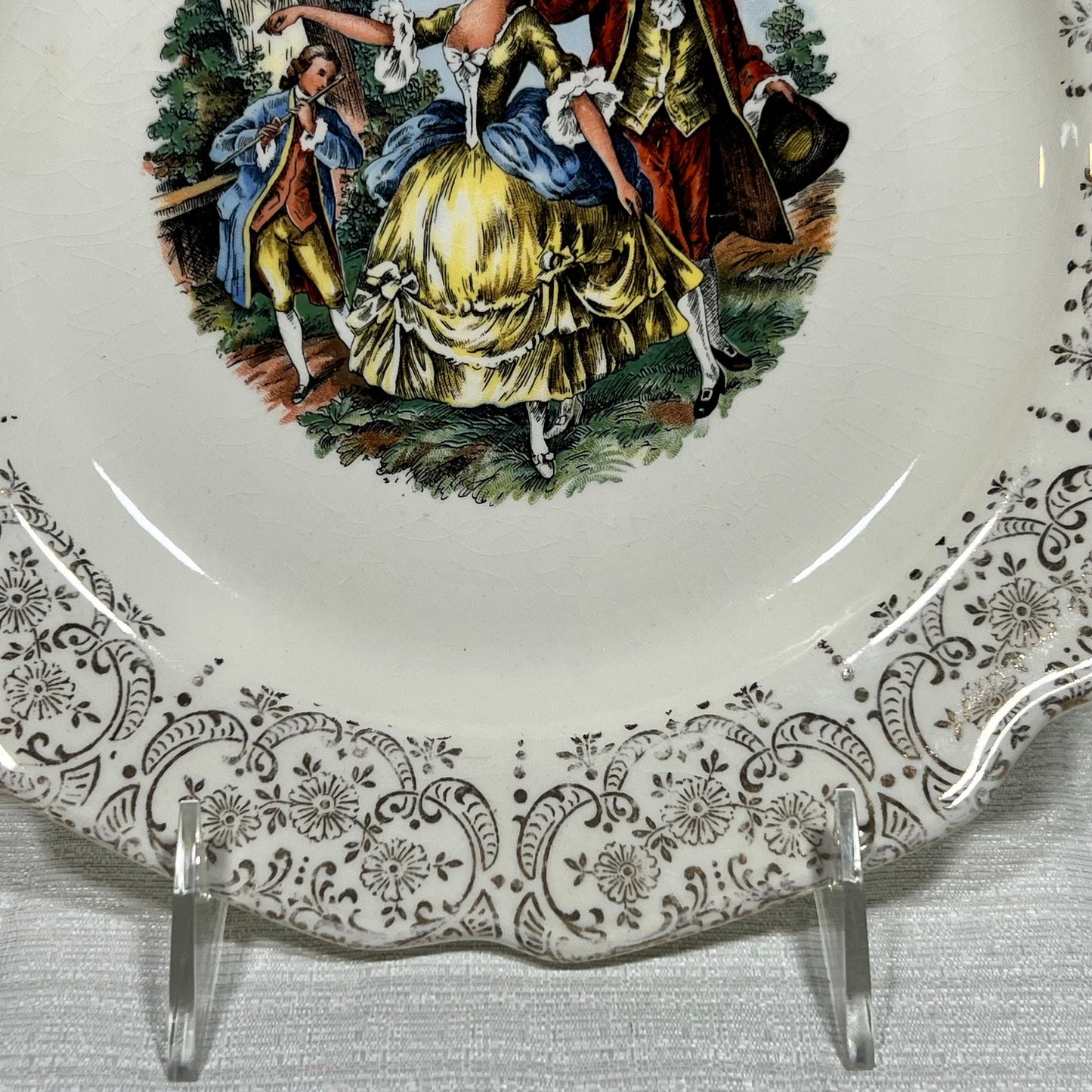 Vintage Sabin Warranted 22k Gold Chantilly Luncheon Plate #2 - some wear and crazing