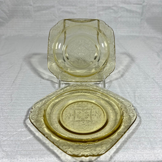 Vintage Federal Glass Madrid Pattern Indiana Glass Recollection Bread and Butter Plate - Set of 2