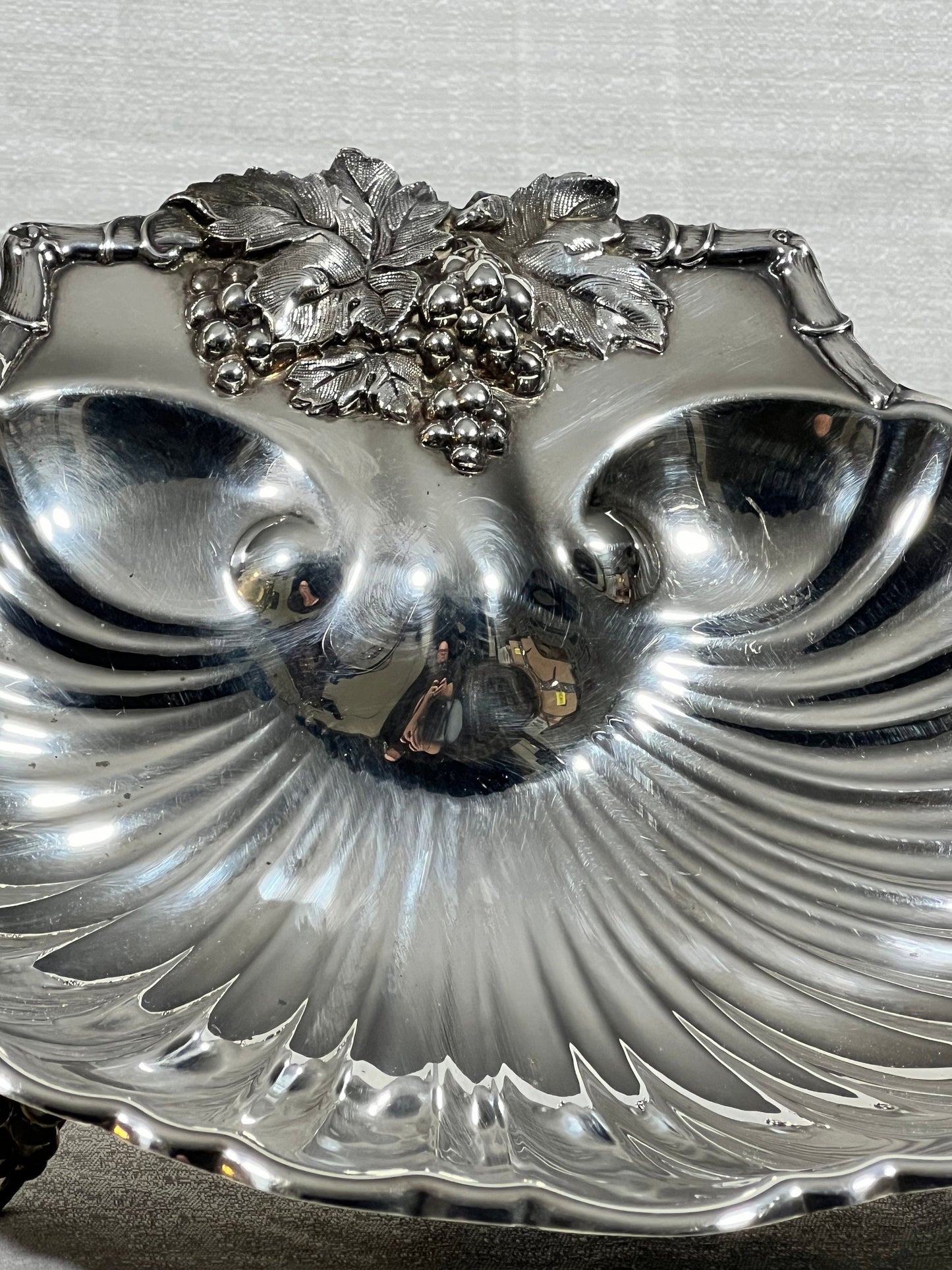 Vintage Reed & Barton Silverplated Clamshell Rococo Grapes Footed Serving Dish