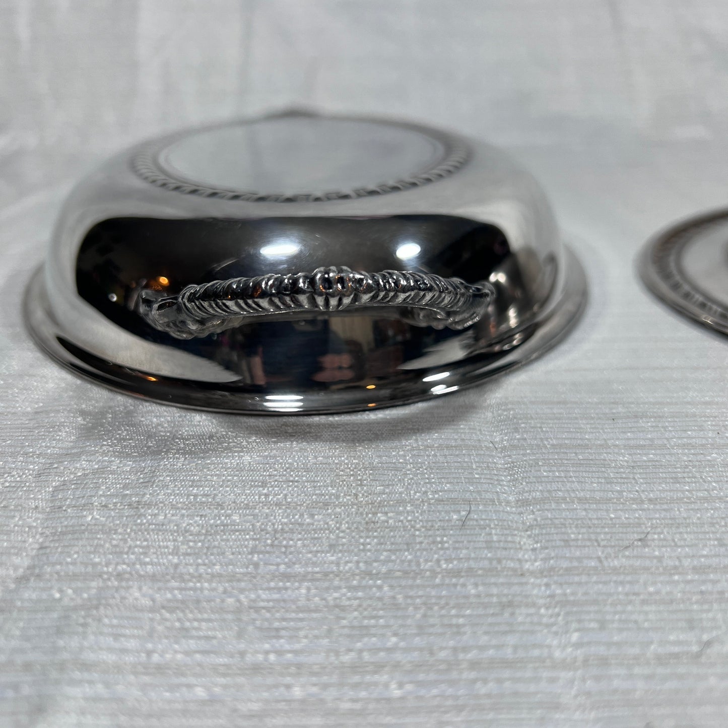 English Silver Manufacturing Corp. Silver Plated Oval Dish with Lid