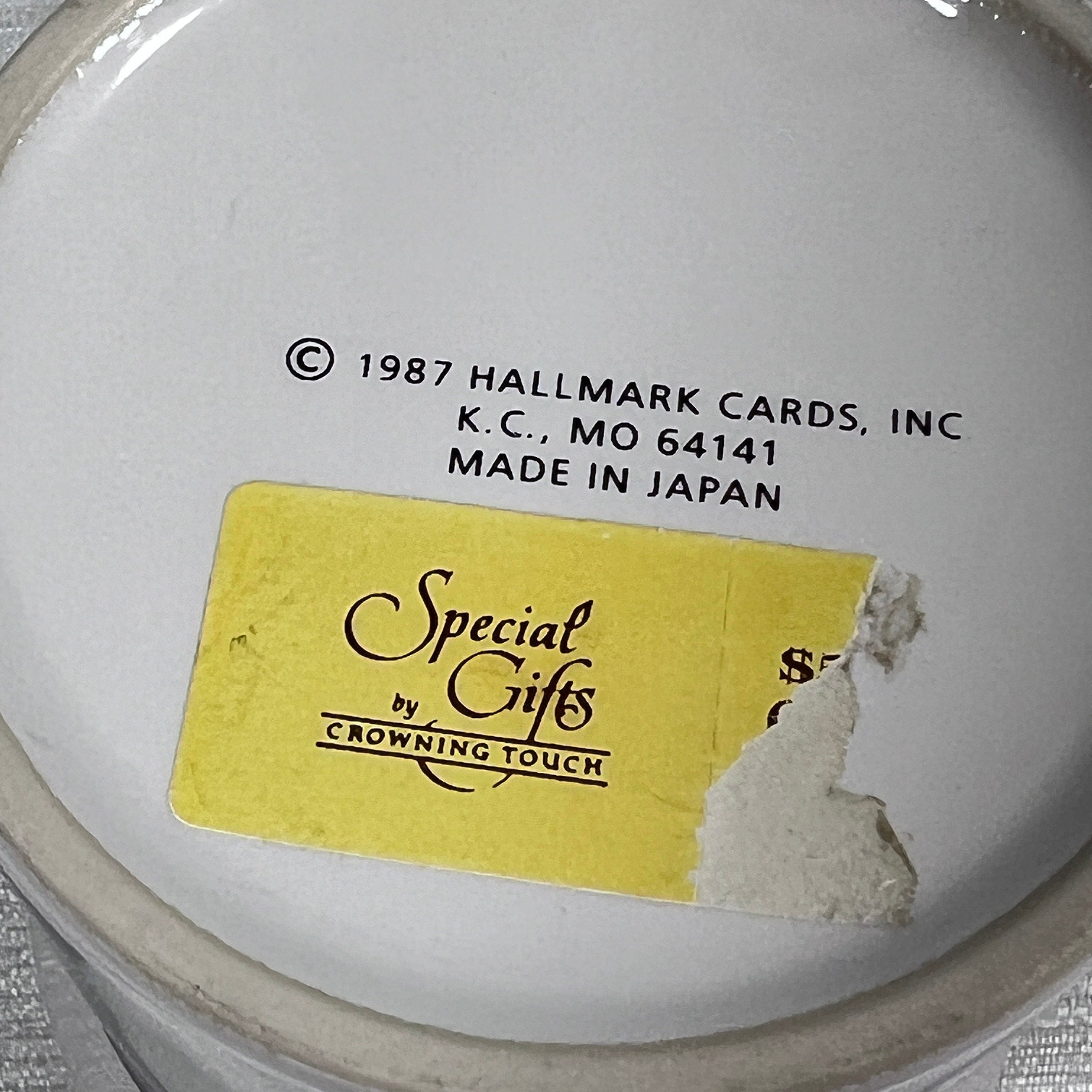 1987 Hallmark Cat with Calla Lilies Mug