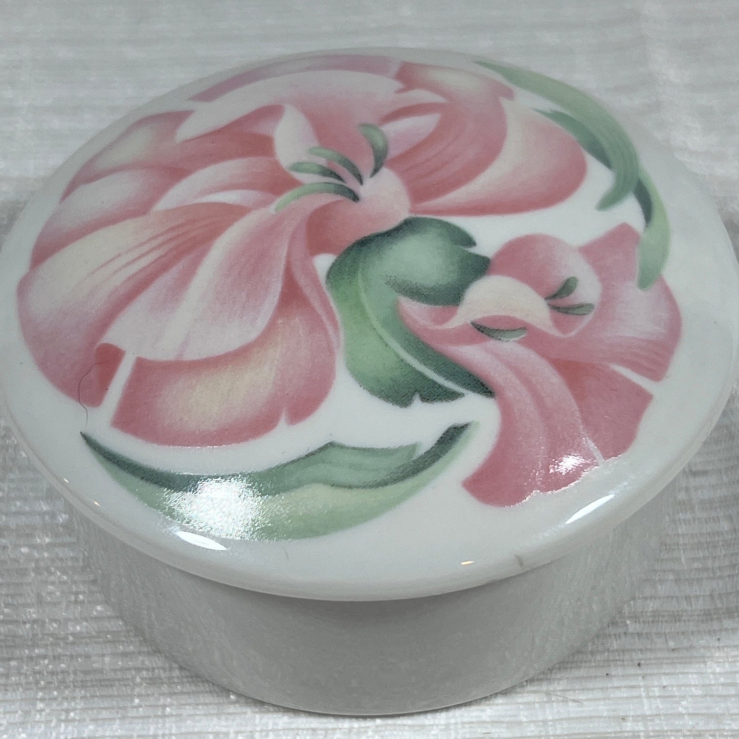 Anais Anais MNP Limoges Floral Trinket Box