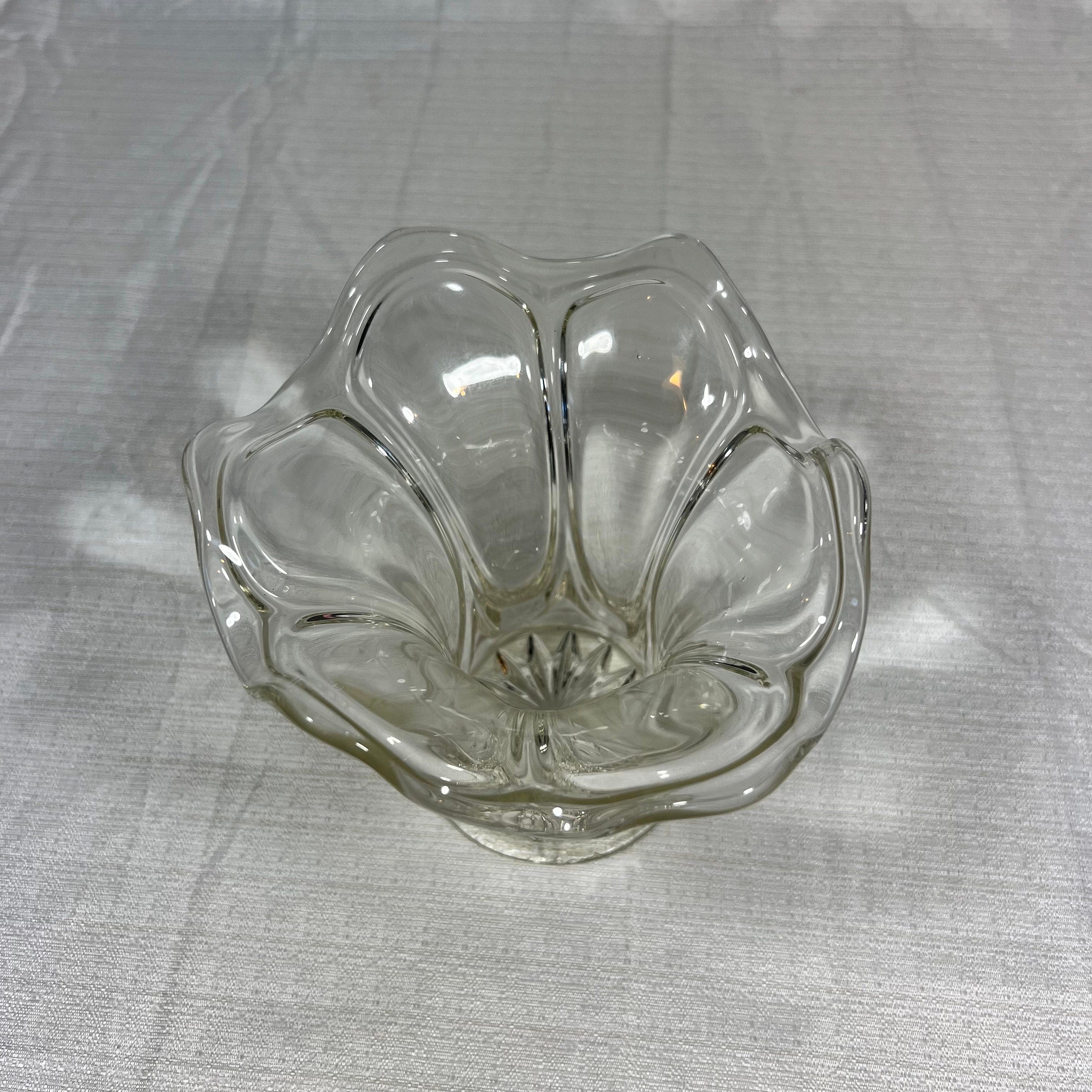 Vintage Heisey Glass Swung/Ruffled Crystal Vase