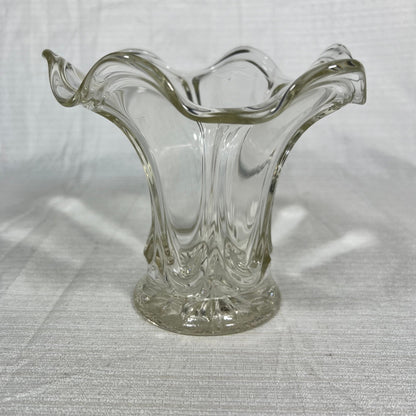 Vintage Heisey Glass Swung/Ruffled Crystal Vase