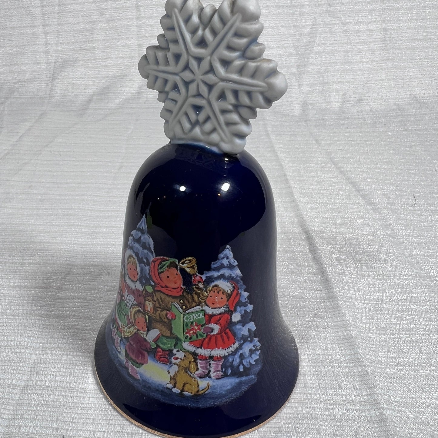 Vintage Avon Collectibles 1987 Christmas Bell, Caroling Kids, Blue Snowflake handle