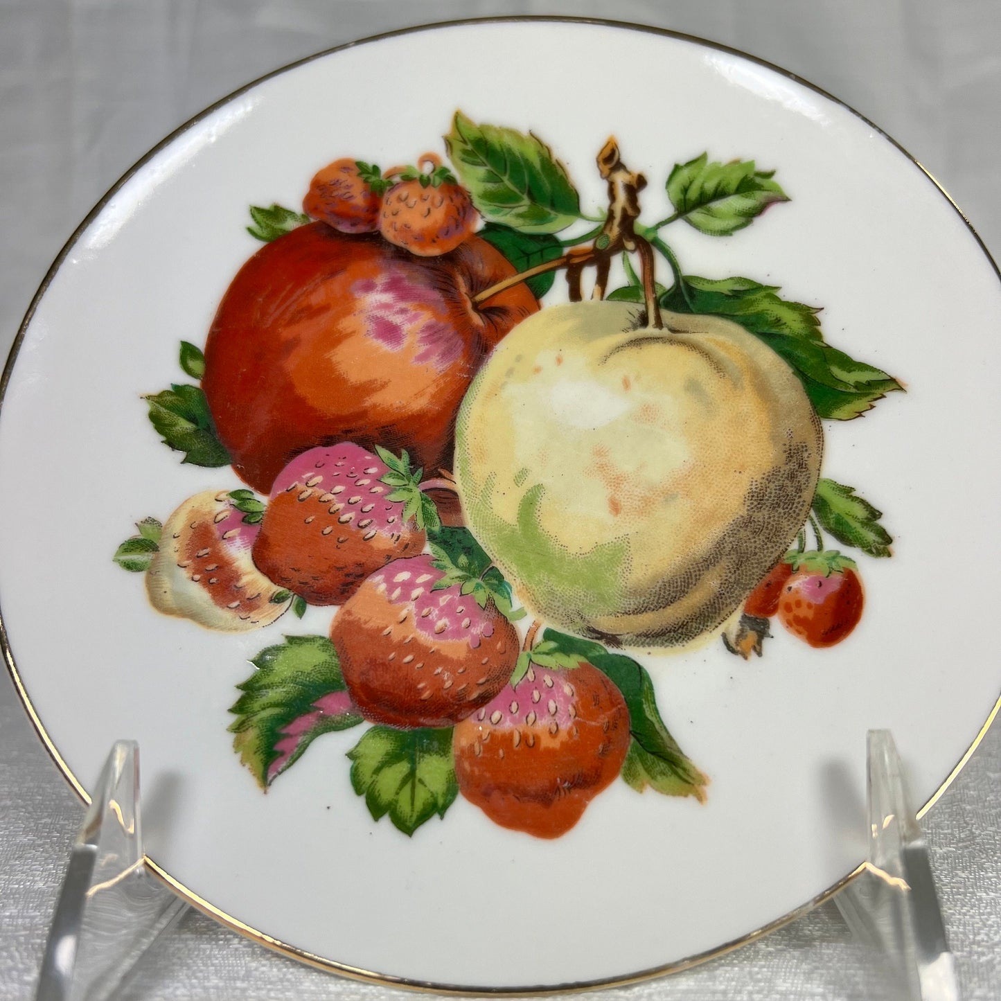 Vintage Hanging Plate with Fruit Harvest Design made in Japan