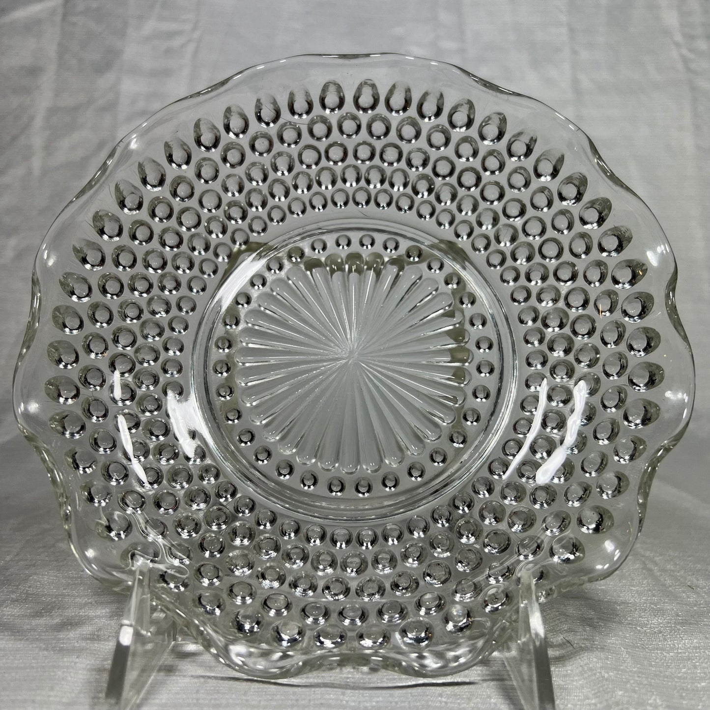 Anchor Hocking Hobnail Ruffle Edged Bowl - Large Chip