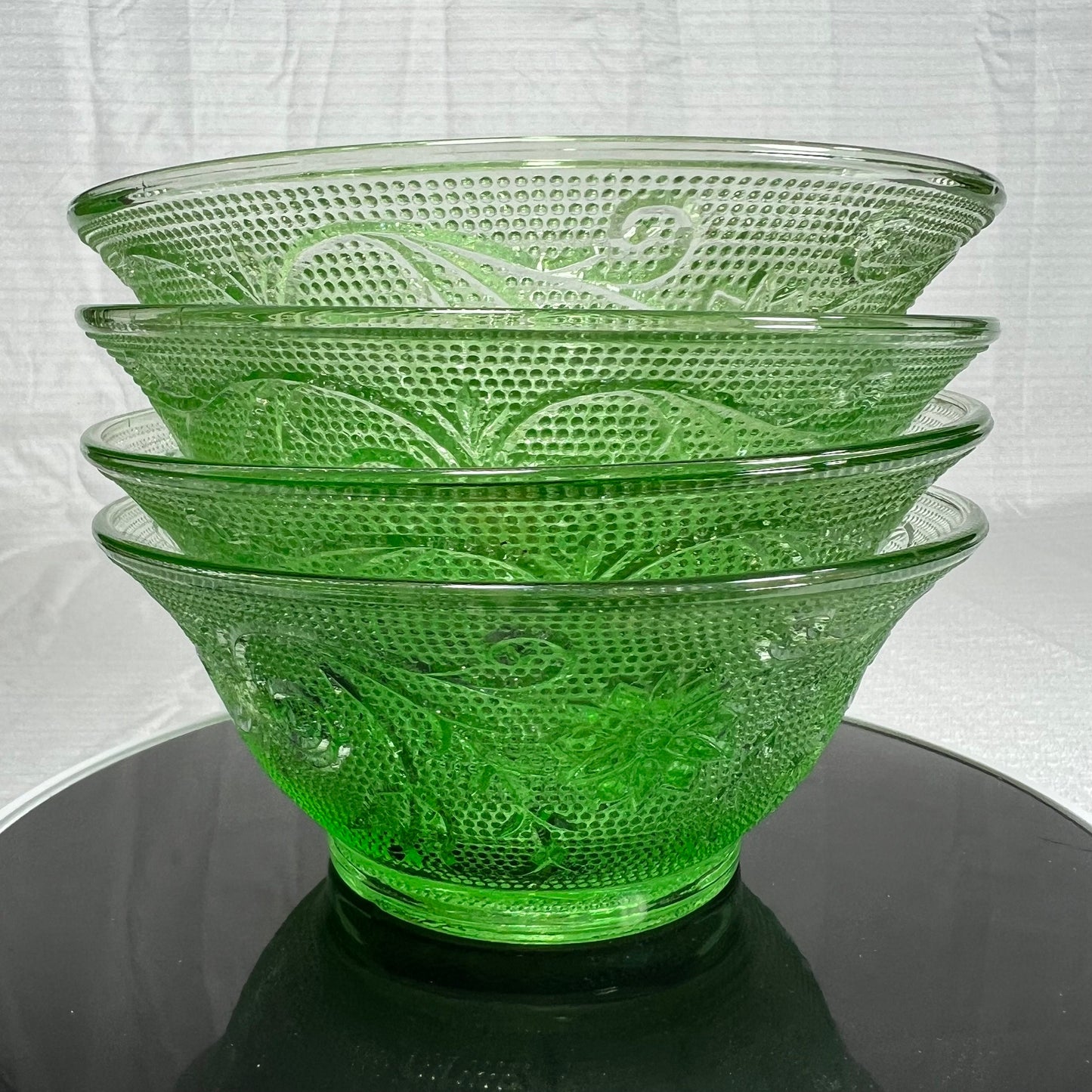 Tiara Indiana Sandwich Glass Chantilly Green 5 1/2” Salad Bowls - Set of 4