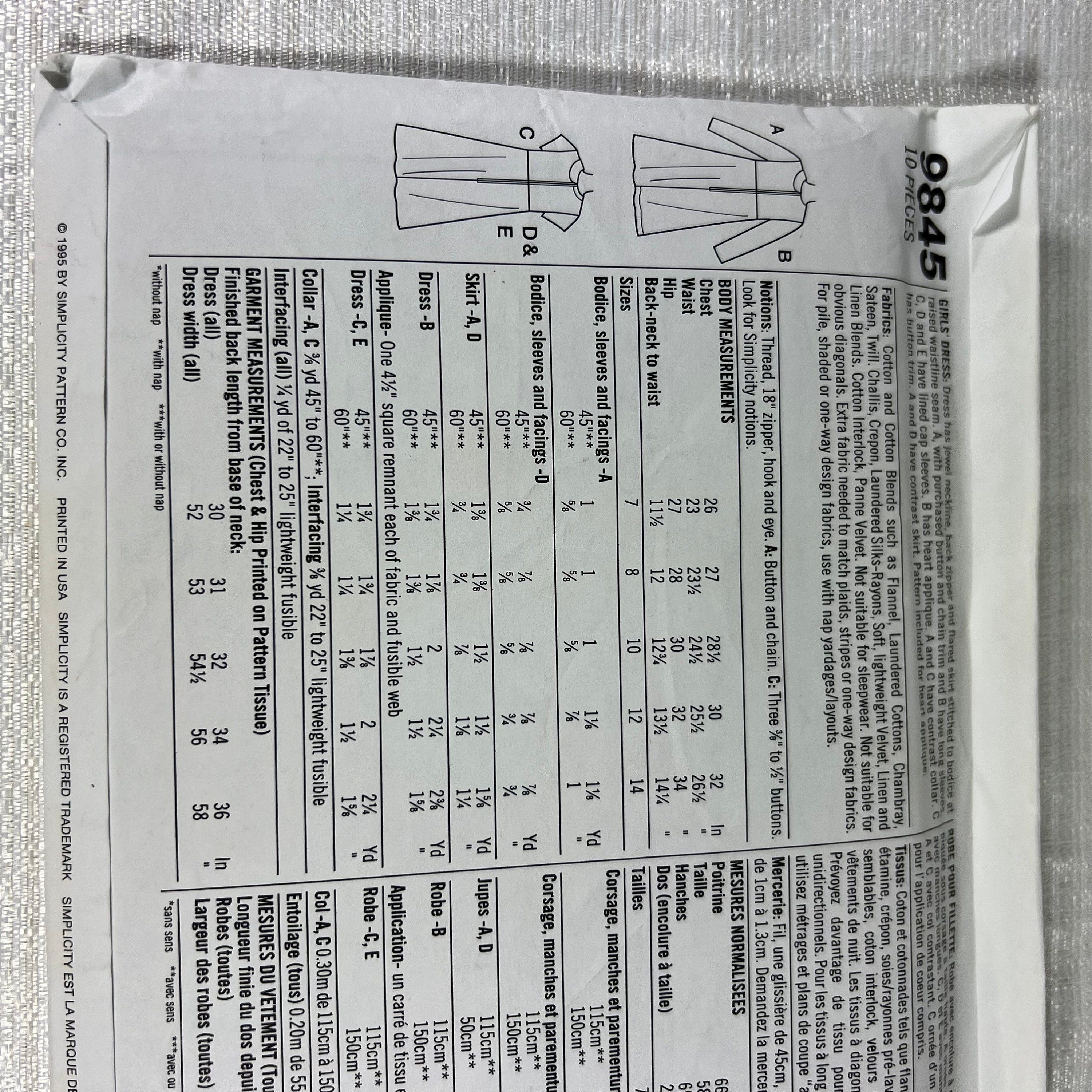 Simplicity 9845 Sewing Pattern - uncut