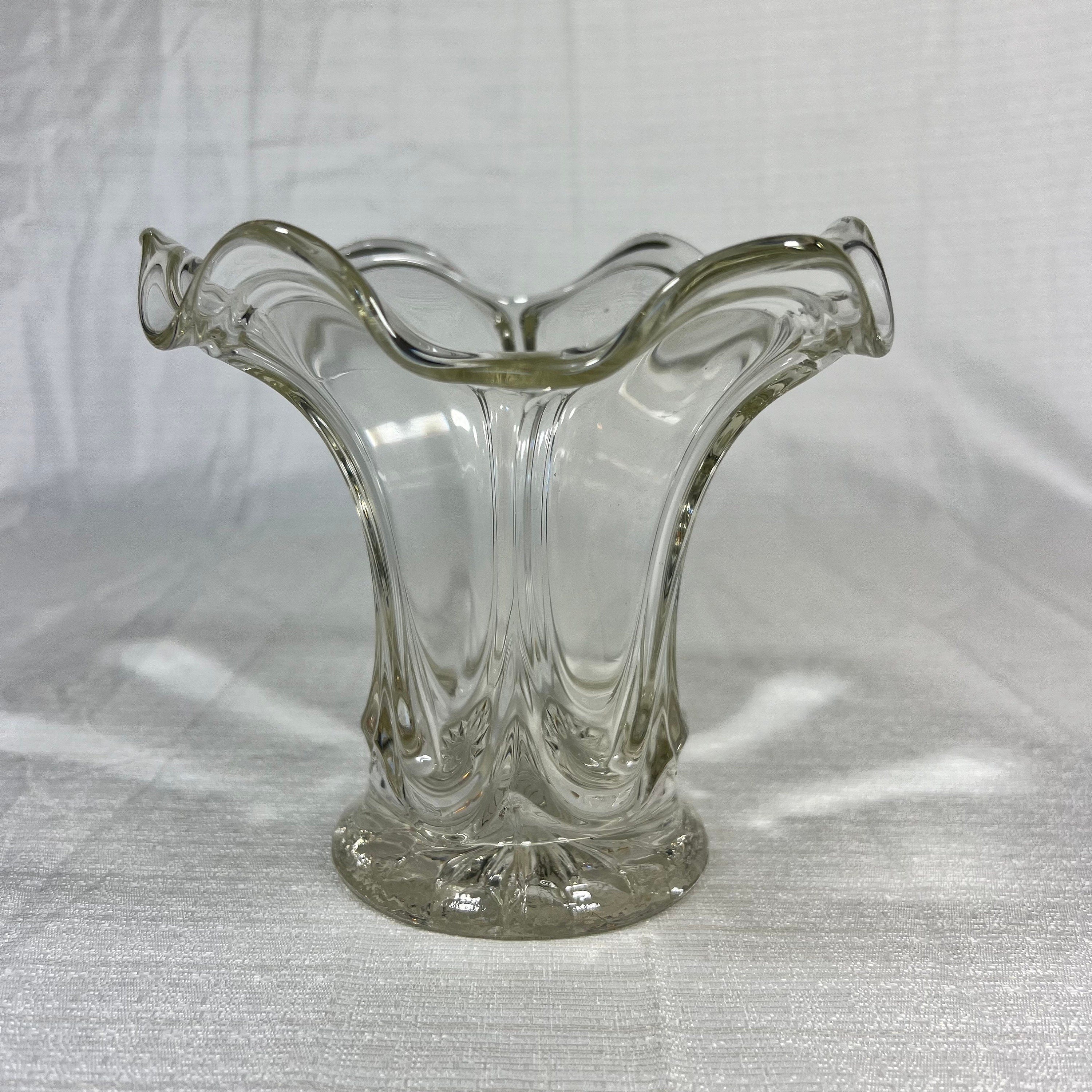 Vintage Heisey Glass Swung/Ruffled Crystal Vase
