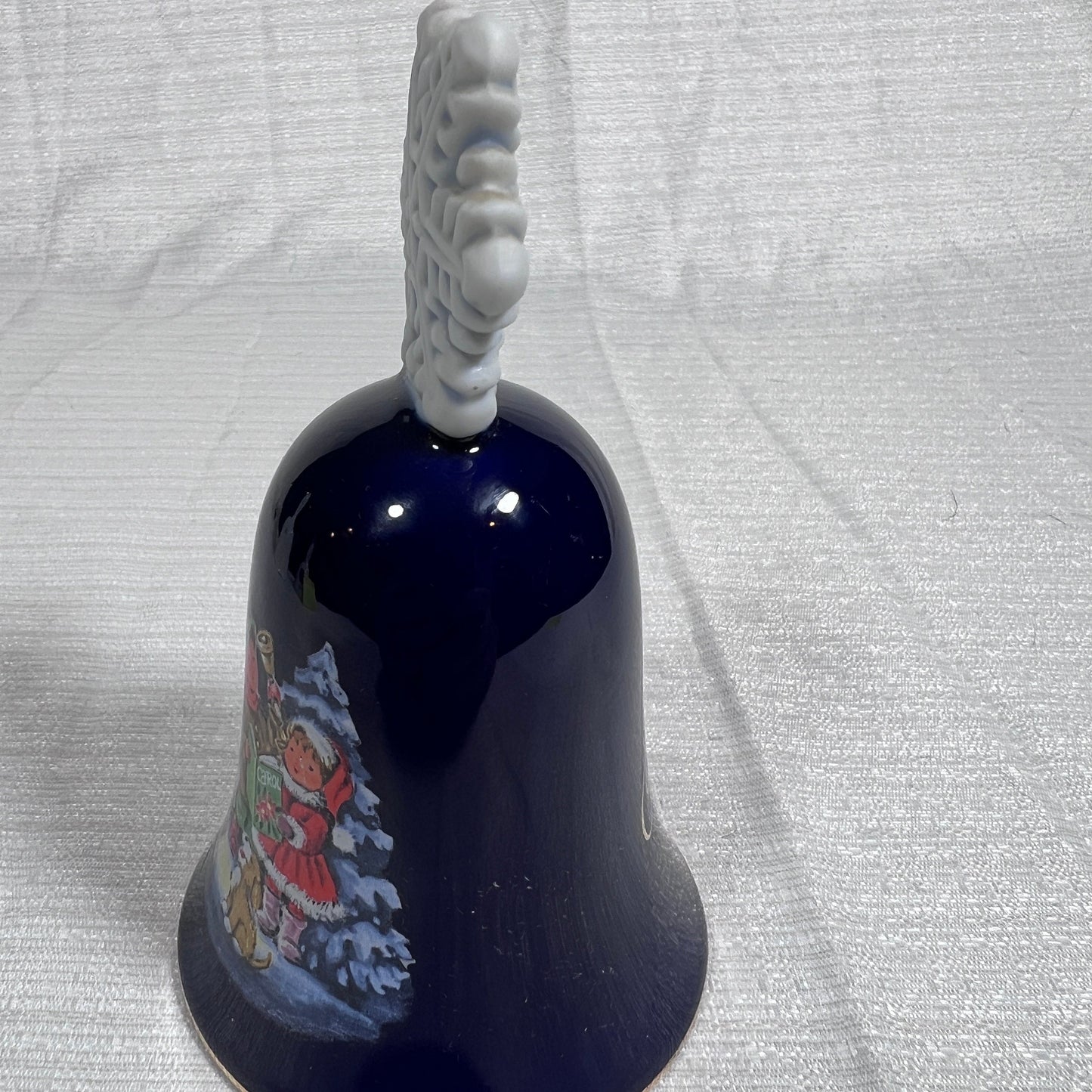 Vintage Avon Collectibles 1987 Christmas Bell, Caroling Kids, Blue Snowflake handle