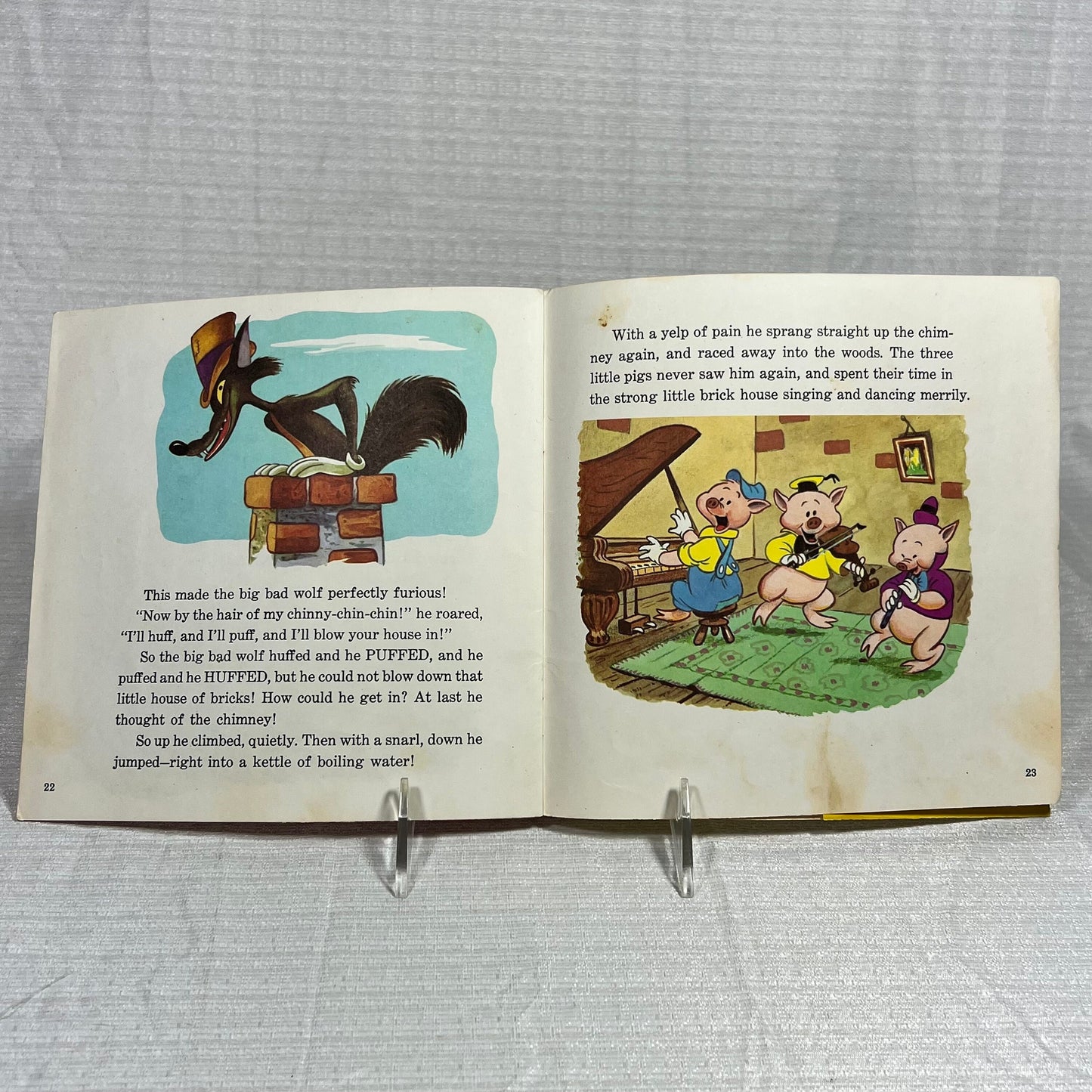 Walt Disney's Story of Three Little Pigs See Hear Read record and book set - BOOK ONLY, no record