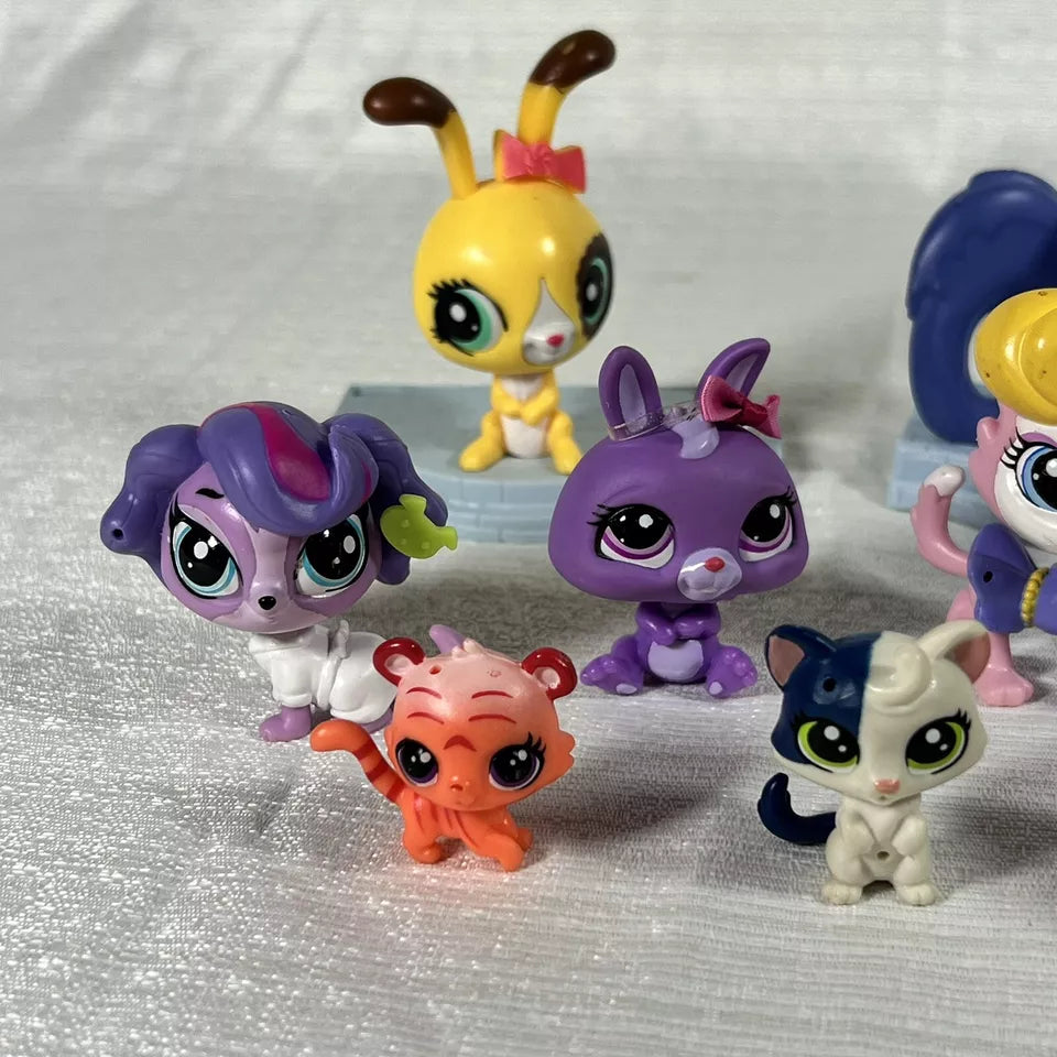 Littlest Pet Shop Figures lot of 9